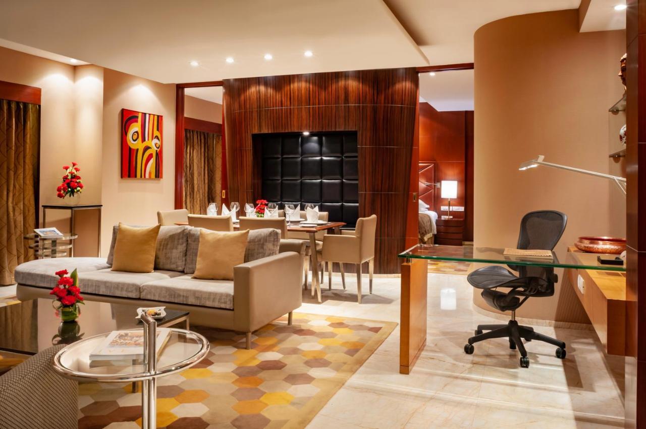 Taj Chandigarh Ngoại thất bức ảnh Suite at the Taj Mahal Palace, Mumbai